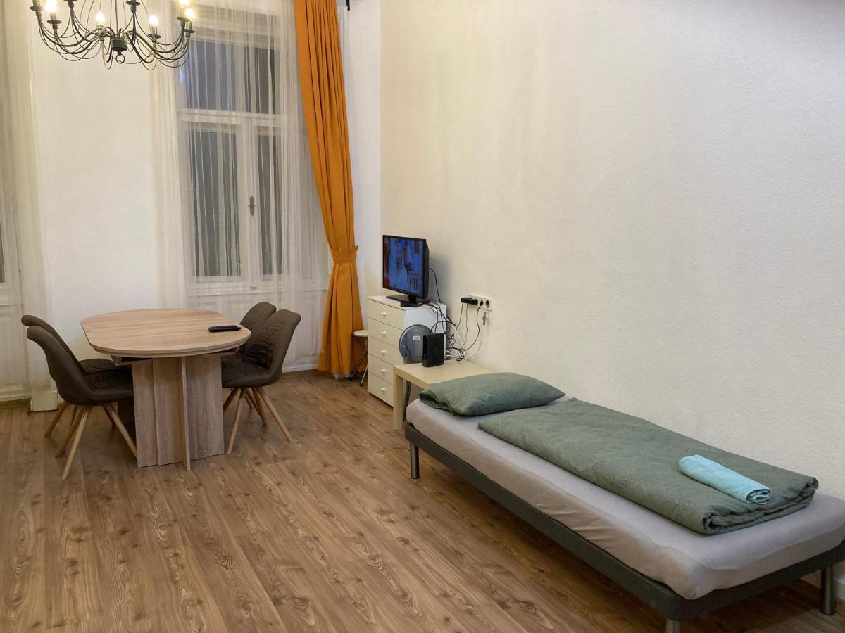Roland Downtown - Buda Appartement Budapest